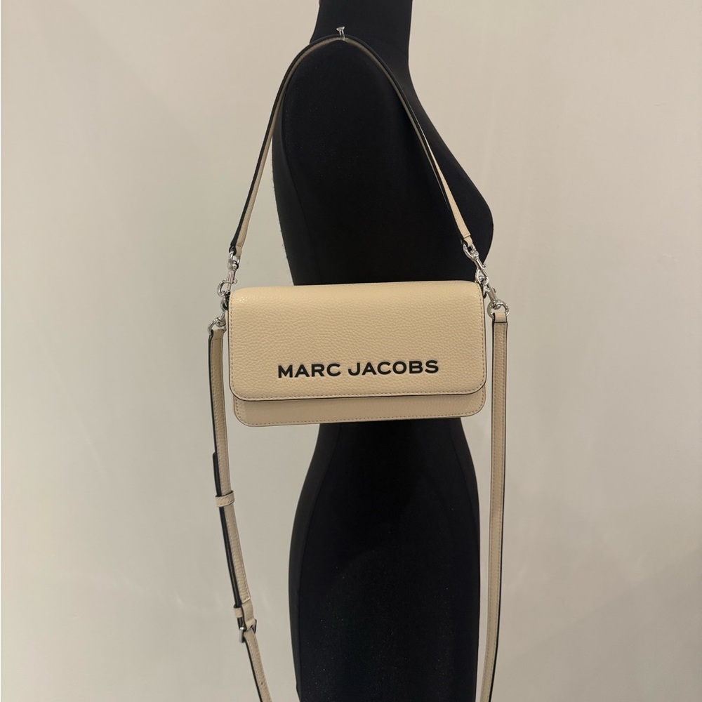 NWT Marc Jacobs shoulder and crossbody bag marshmallow